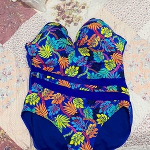 I am selling a swim that never fit